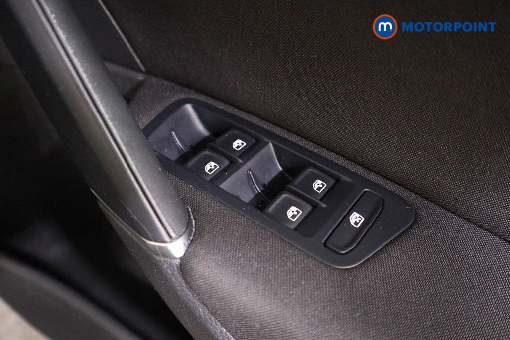Volkswagen Golf Match Automatic Diesel Hatchback - Stock Number (1563732) - 11th supplementary image