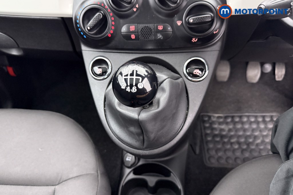 Fiat 500 1.0 Mild Hybrid 3Dr Manual Petrol-Electric Hybrid Hatchback - Stock Number (1563821) - 9th supplementary image