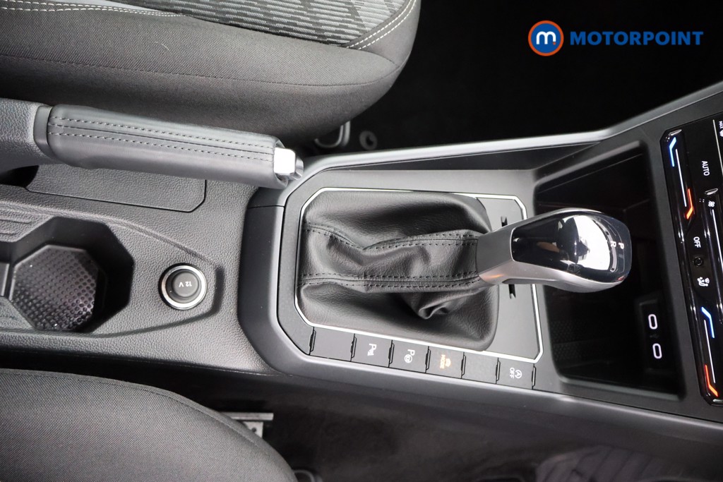 Volkswagen Taigo R-Line Automatic Petrol SUV - Stock Number (1563975) - 6th supplementary image