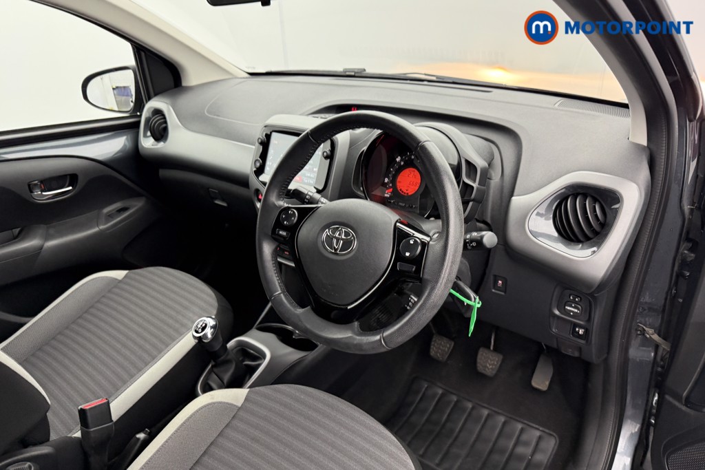 Toyota Aygo X-Trend Manual Petrol Hatchback - Stock Number (1564018) - 3rd supplementary image