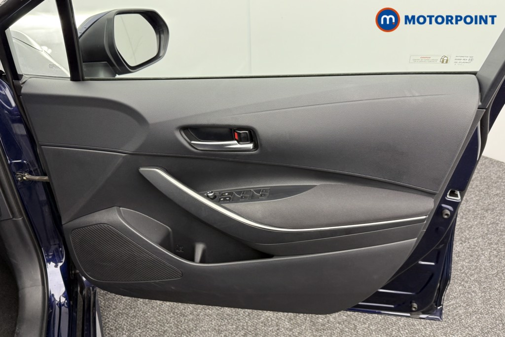 Toyota Corolla Icon Tech Automatic Petrol-Electric Hybrid Hatchback - Stock Number (1564122) - 16th supplementary image