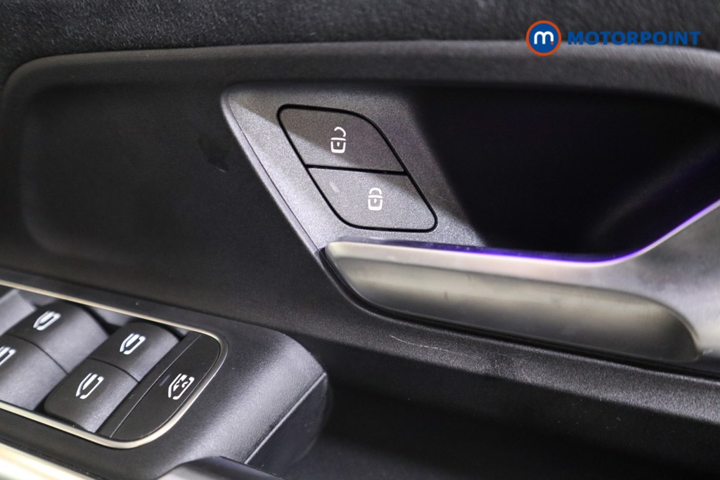 Mercedes-Benz EQA Amg Line Automatic Electric SUV - Stock Number (1564168) - 12th supplementary image