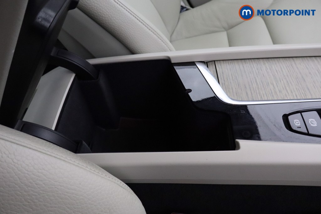 Volvo Xc60 Core Automatic Petrol SUV - Stock Number (1564208) - 8th supplementary image