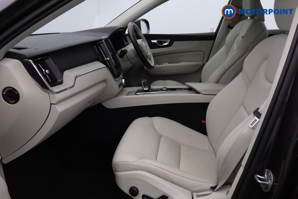 Volvo Xc60 Core Automatic Petrol SUV - Stock Number (1564208) - 23rd supplementary image