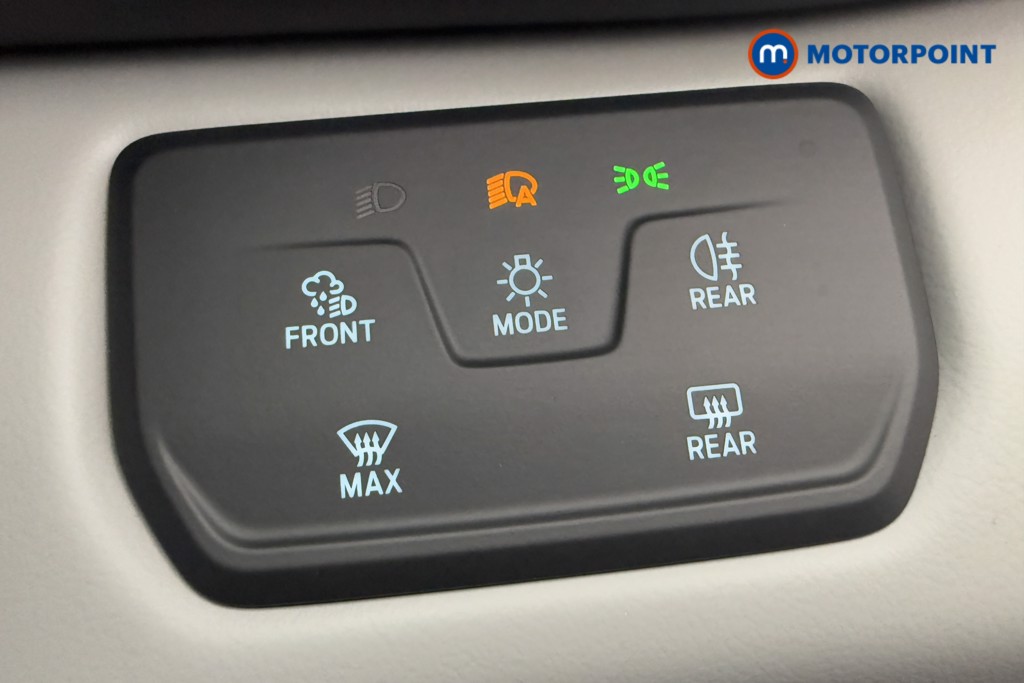 Ford Explorer Premium Automatic Electric SUV - Stock Number (1564584) - 16th supplementary image