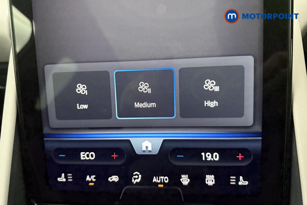 Ford Explorer Premium Automatic Electric SUV - Stock Number (1564598) - 16th supplementary image