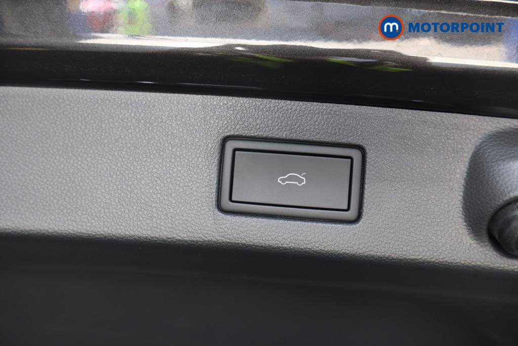Volkswagen Arteon R-Line Automatic Petrol Estate - Stock Number (1564687) - 20th supplementary image