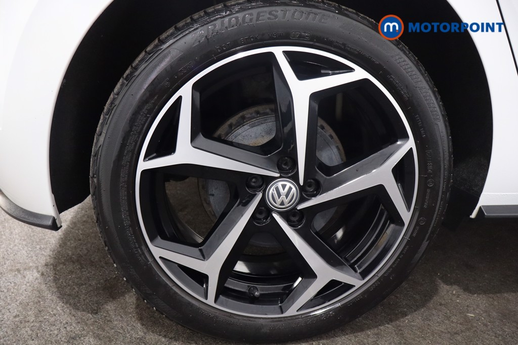 Volkswagen Polo R-Line Manual Petrol Hatchback - Stock Number (1564707) - 9th supplementary image