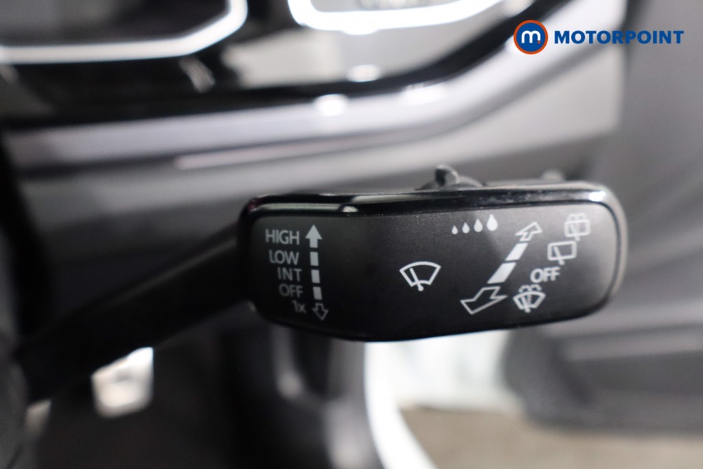 Volkswagen Polo R-Line Manual Petrol Hatchback - Stock Number (1564707) - 19th supplementary image