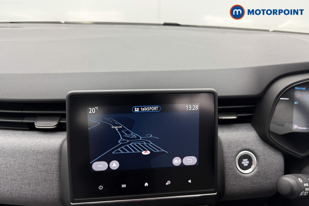 Renault Clio Evolution Manual Petrol Hatchback - Stock Number (1564972) - 2nd supplementary image