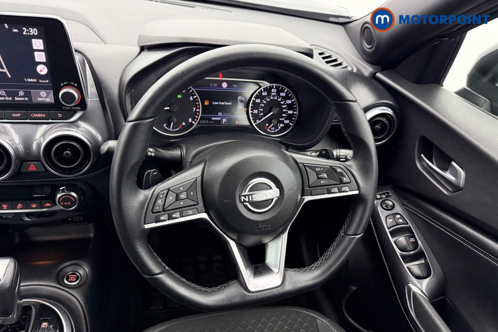 Nissan Juke N-Connecta Automatic Petrol SUV - Stock Number (1564989) - 2nd supplementary image