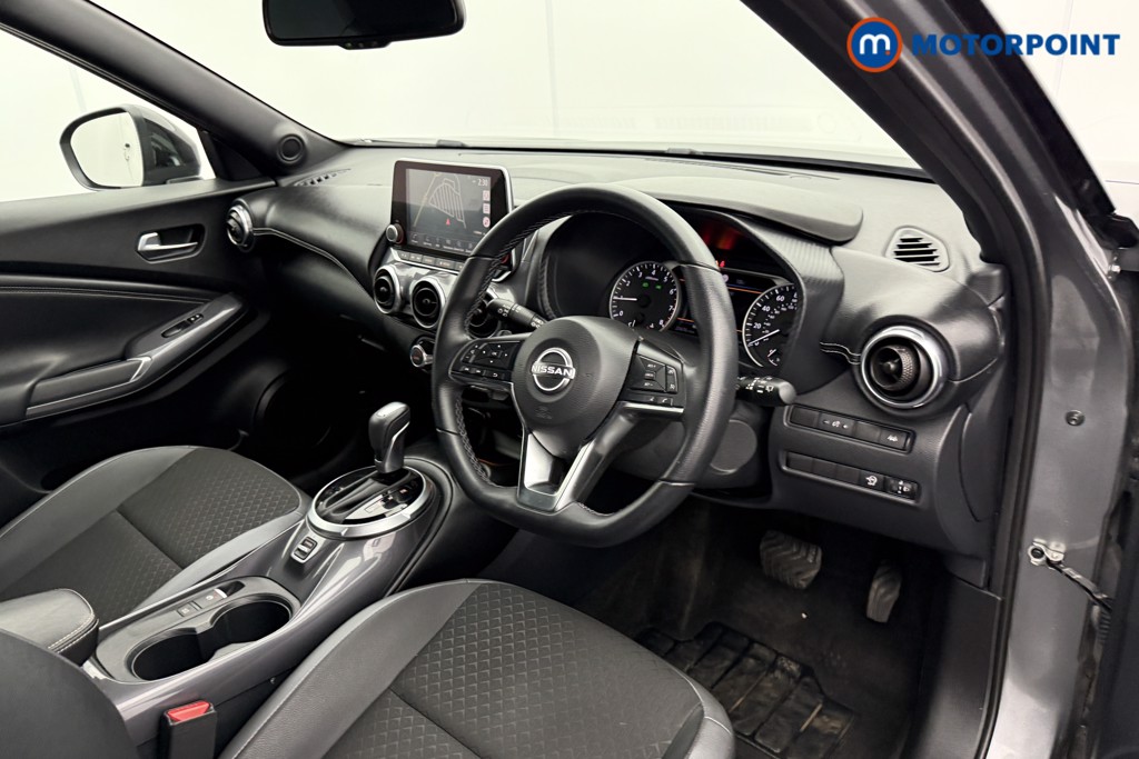 Nissan Juke N-Connecta Automatic Petrol SUV - Stock Number (1564989) - 3rd supplementary image