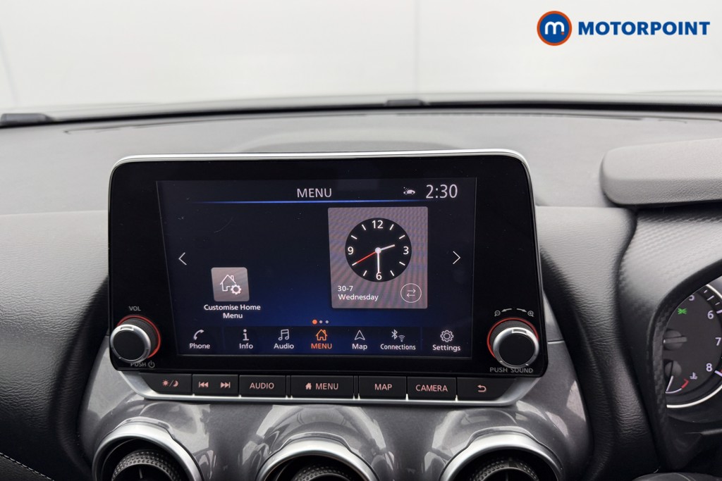 Nissan Juke N-Connecta Automatic Petrol SUV - Stock Number (1564989) - 9th supplementary image