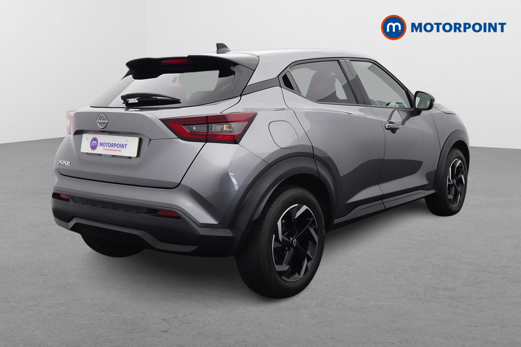 Nissan Juke N-Connecta Automatic Petrol SUV - Stock Number (1564989) - Drivers side rear corner