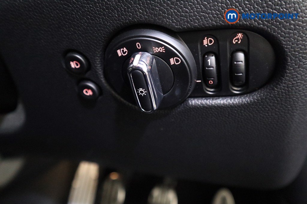 Mini Hatchback Cooper Sport Manual Petrol Hatchback - Stock Number (1565020) - 10th supplementary image