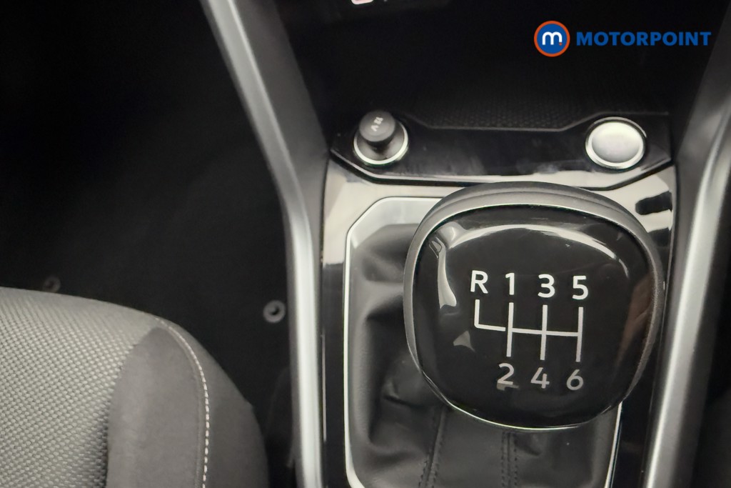Volkswagen T-Roc Match Manual Petrol SUV - Stock Number (1565454) - 11th supplementary image