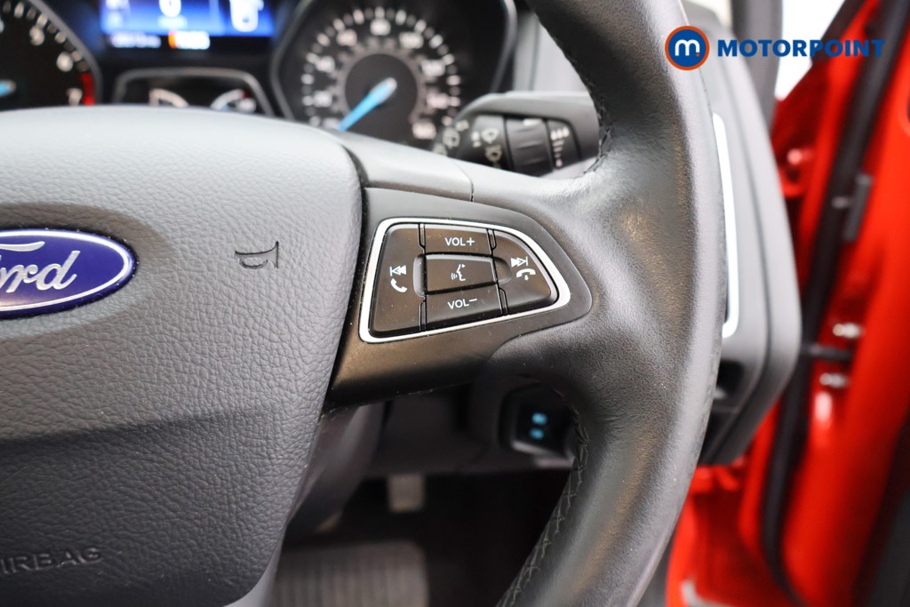 Ford Focus Titanium Automatic Petrol Hatchback - Stock Number (1565477) - 3rd supplementary image