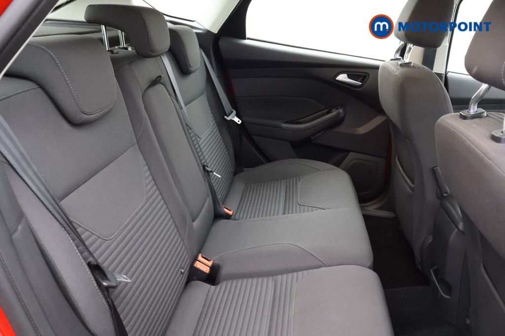 Ford Focus Titanium Automatic Petrol Hatchback - Stock Number (1565477) - 12th supplementary image