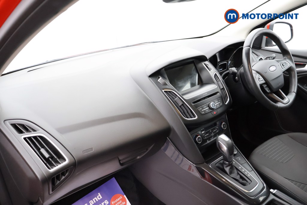 Ford Focus Titanium Automatic Petrol Hatchback - Stock Number (1565477) - 13th supplementary image