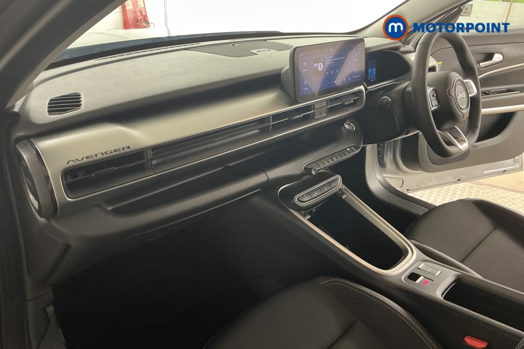 Jeep Avenger Summit Automatic Electric SUV - Stock Number (1565536) - 8th supplementary image
