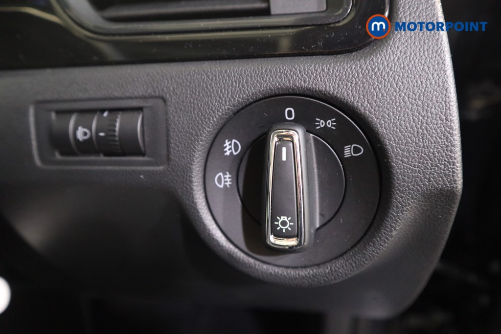Skoda Rapid Spaceback Se Sport Manual Petrol Hatchback - Stock Number (1565574) - 9th supplementary image