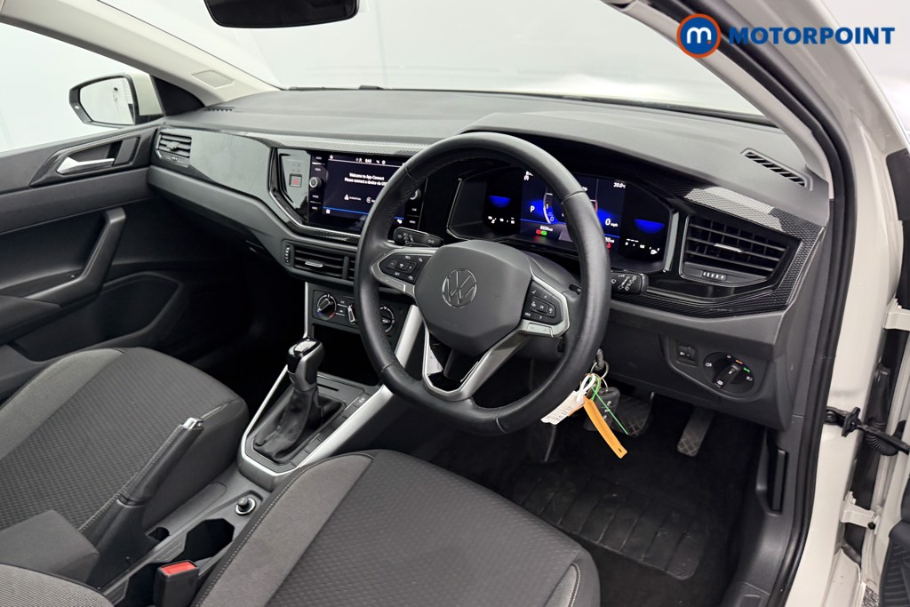 Volkswagen Polo Life Automatic Petrol Hatchback - Stock Number (1565615) - 4th supplementary image