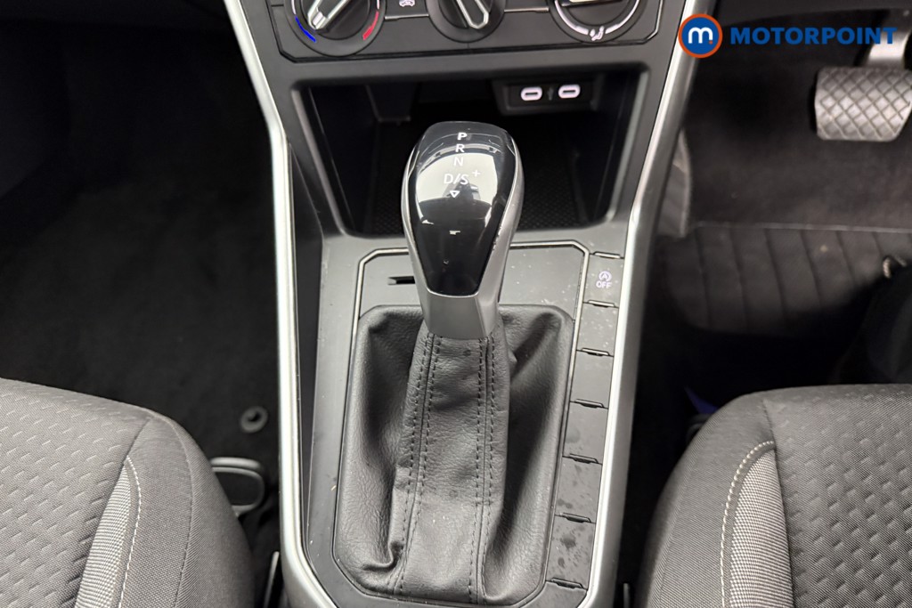 Volkswagen Polo Life Automatic Petrol Hatchback - Stock Number (1565615) - 13th supplementary image