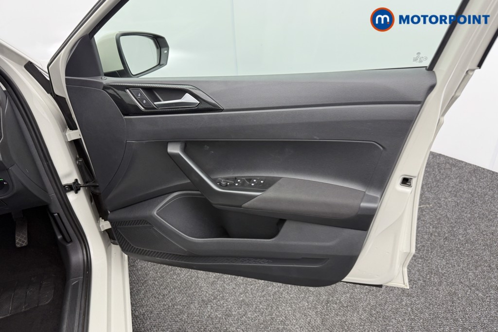 Volkswagen Polo Life Automatic Petrol Hatchback - Stock Number (1565615) - 18th supplementary image