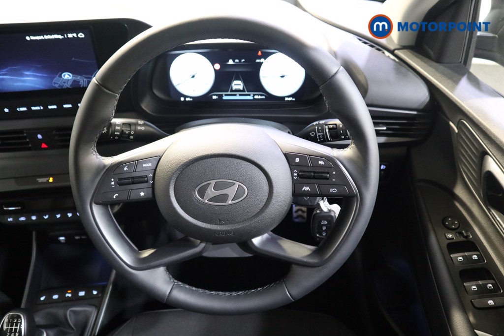 Hyundai Bayon Premium Manual Petrol SUV - Stock Number (1565634) - 2nd supplementary image