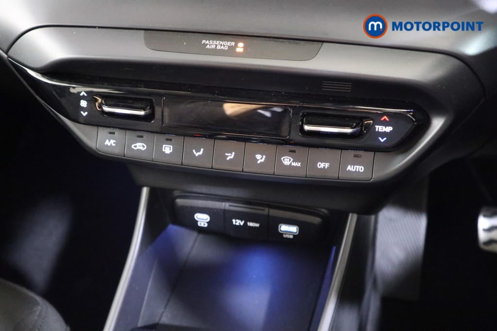 Hyundai Bayon Premium Manual Petrol SUV - Stock Number (1565634) - 7th supplementary image