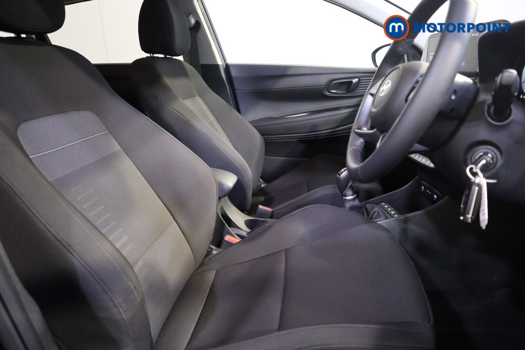 Hyundai Bayon Premium Manual Petrol SUV - Stock Number (1565634) - 11th supplementary image