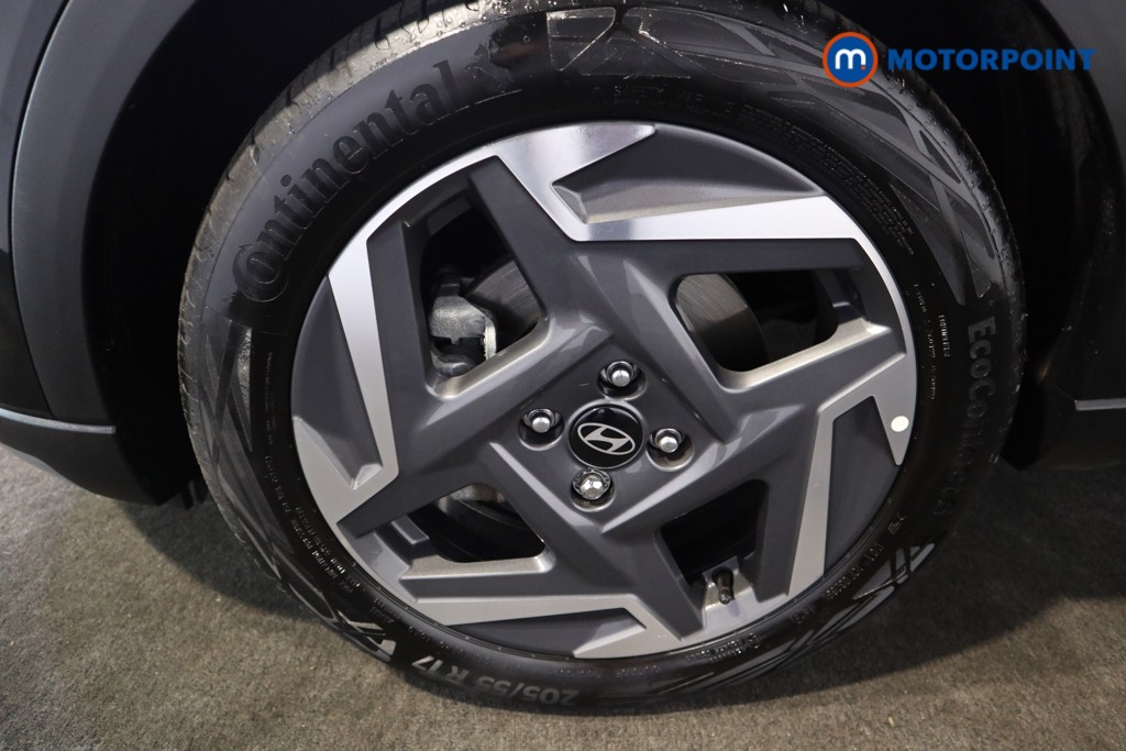 Hyundai Bayon Premium Manual Petrol SUV - Stock Number (1565634) - 16th supplementary image