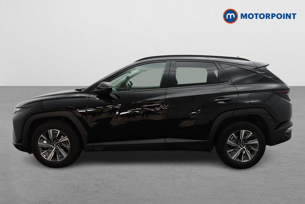 Hyundai Tucson Se Connect Manual Petrol SUV - Stock Number (1565768) - Passenger side