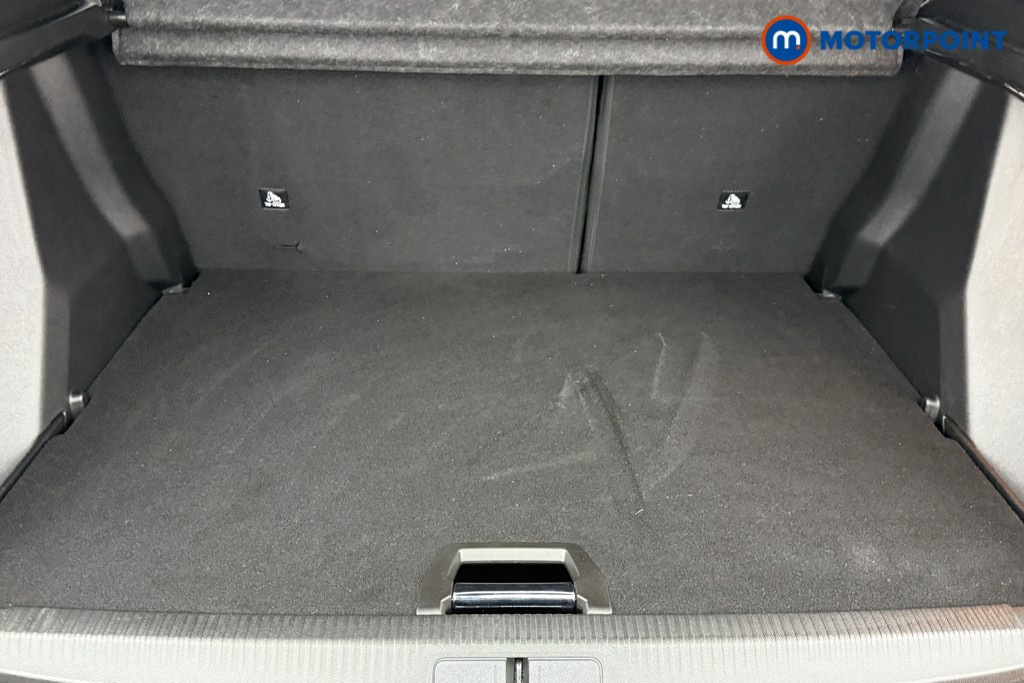 Peugeot 2008 Allure Manual Petrol SUV - Stock Number (1565810) - 19th supplementary image