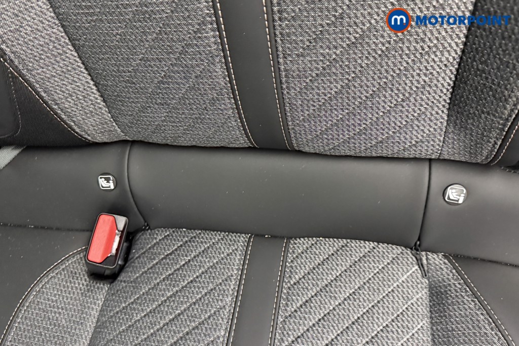 Peugeot 2008 Allure Manual Petrol SUV - Stock Number (1565810) - 22nd supplementary image
