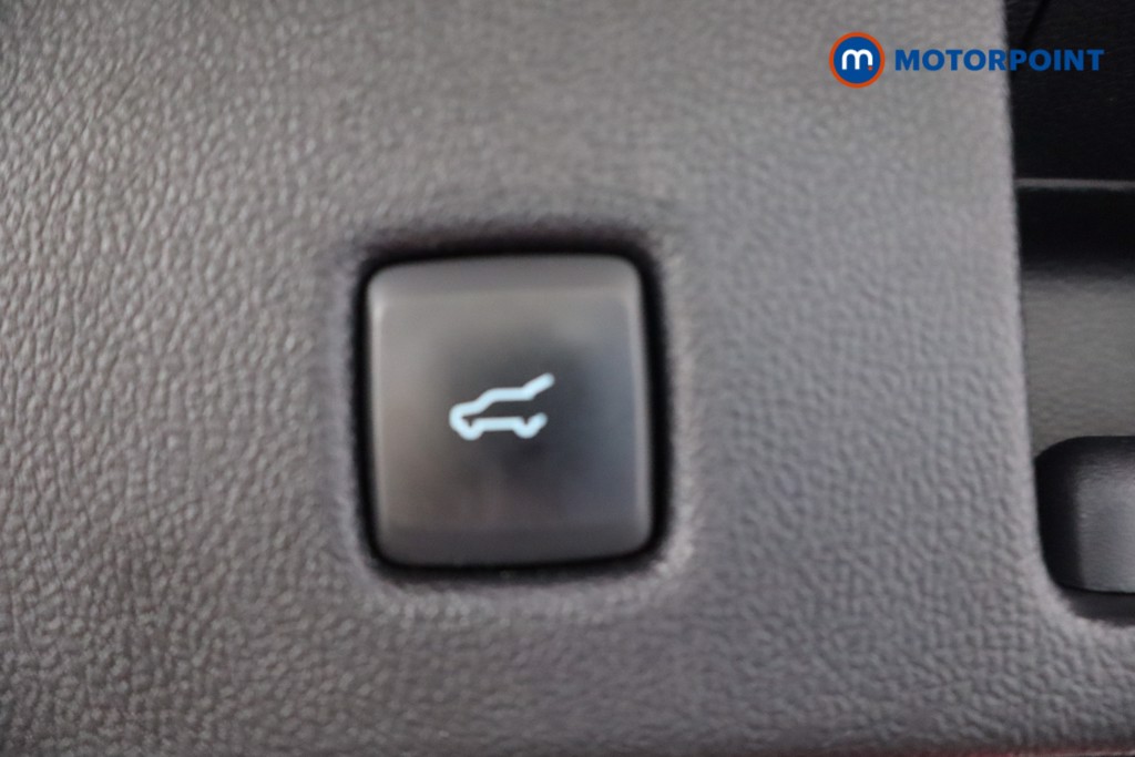 Ford Kuga St-Line X Edition Automatic Petrol Plug-In Hybrid SUV - Stock Number (1565937) - 42nd supplementary image