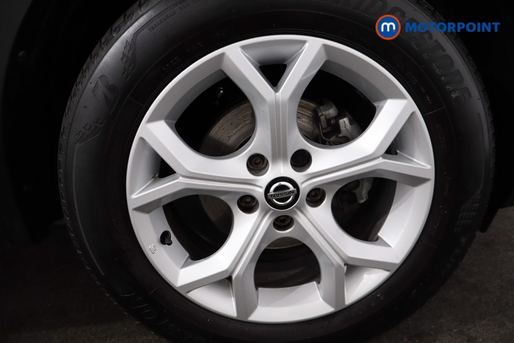 Nissan Juke N-Connecta Manual Petrol SUV - Stock Number (1565956) - 10th supplementary image