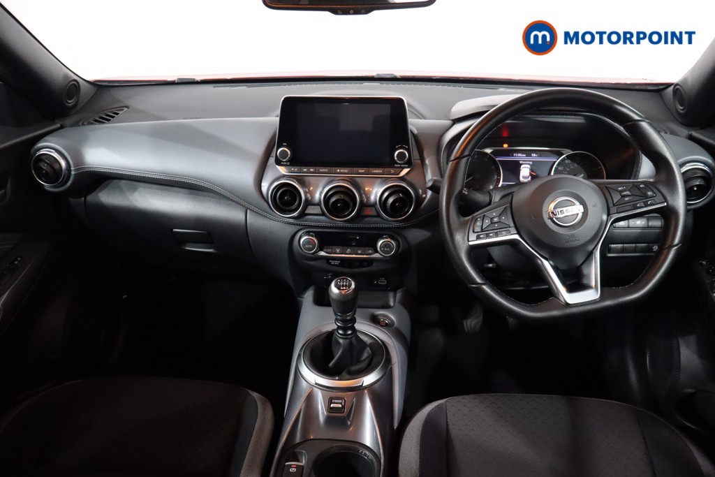 Nissan Juke N-Connecta Manual Petrol SUV - Stock Number (1565956) - 1st supplementary image