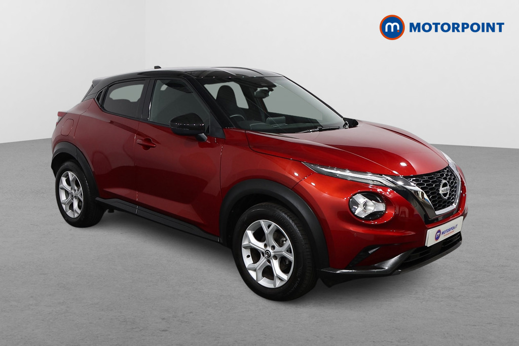 Nissan Juke N-Connecta Manual Petrol SUV - Stock Number (1565956) - Drivers side front corner