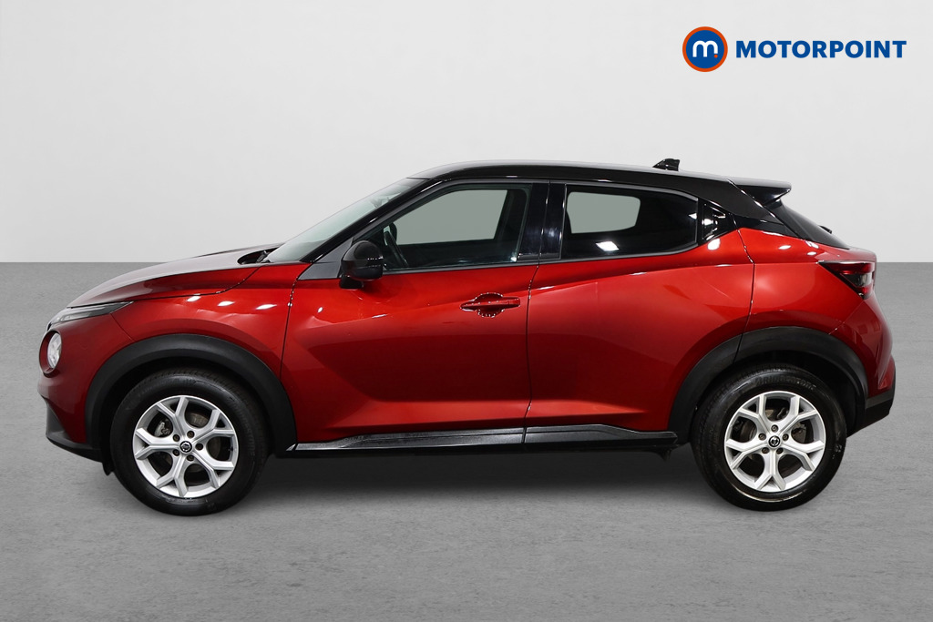 Nissan Juke N-Connecta Manual Petrol SUV - Stock Number (1565956) - Passenger side