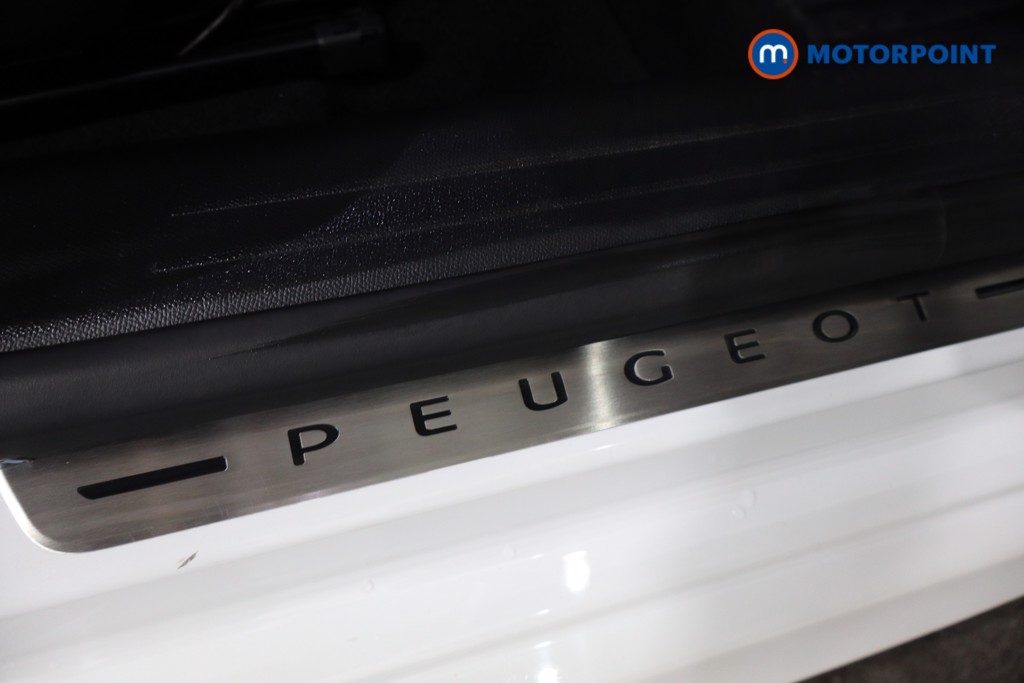 Peugeot 208 Gt Premium Automatic Electric Hatchback - Stock Number (1566048) - 23rd supplementary image