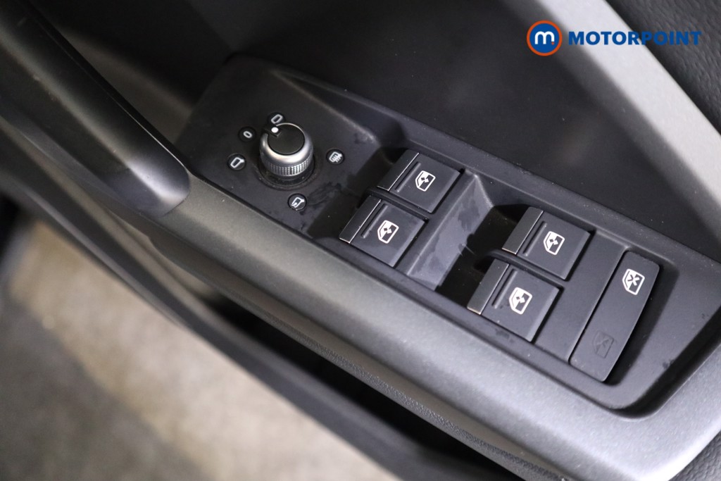 Audi Q3 S Line Automatic Petrol SUV - Stock Number (1566265) - 11th supplementary image