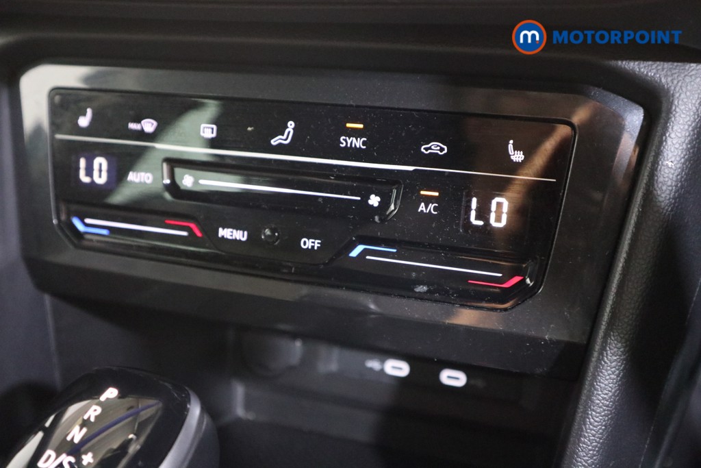 Volkswagen Tiguan R-Line Automatic Petrol SUV - Stock Number (1566306) - 7th supplementary image