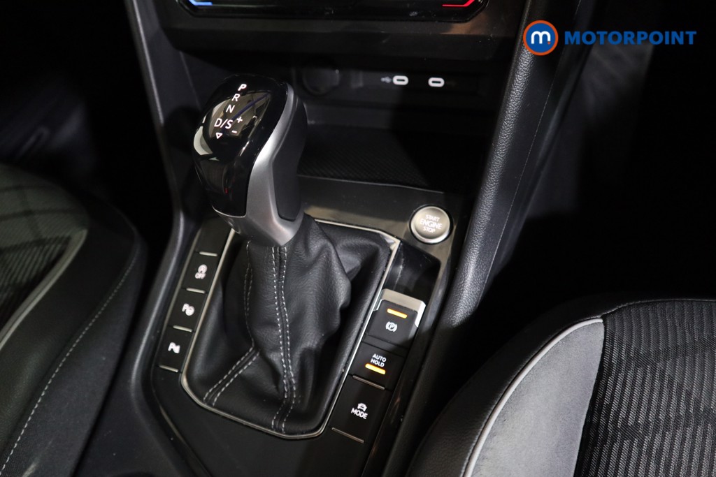 Volkswagen Tiguan R-Line Automatic Petrol SUV - Stock Number (1566306) - 8th supplementary image