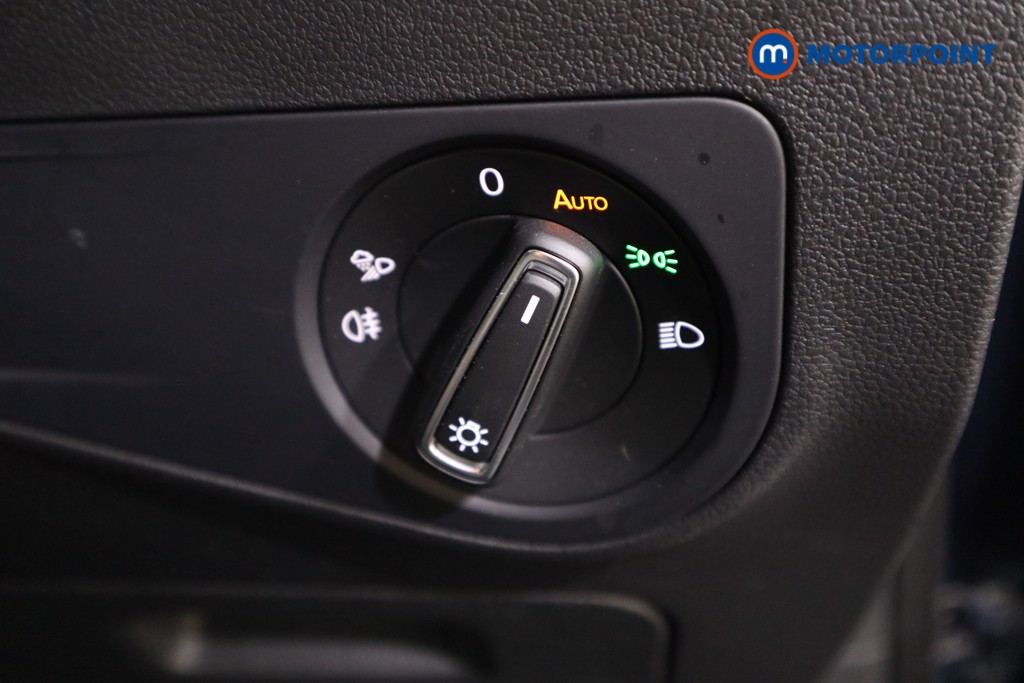 Volkswagen Tiguan R-Line Automatic Petrol SUV - Stock Number (1566306) - 9th supplementary image