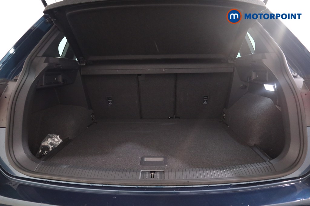 Volkswagen Tiguan R-Line Automatic Petrol SUV - Stock Number (1566306) - 15th supplementary image