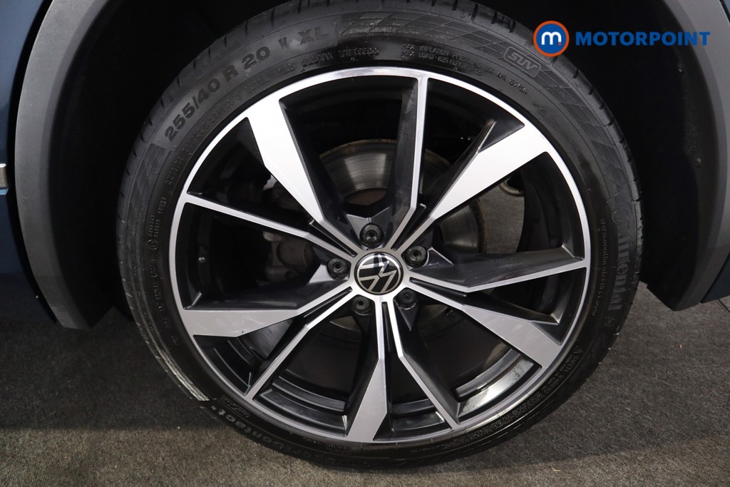 Volkswagen Tiguan R-Line Automatic Petrol SUV - Stock Number (1566306) - 19th supplementary image