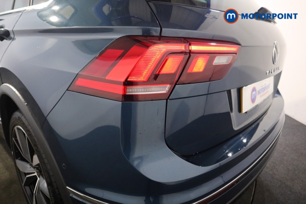 Volkswagen Tiguan R-Line Automatic Petrol SUV - Stock Number (1566306) - 21st supplementary image