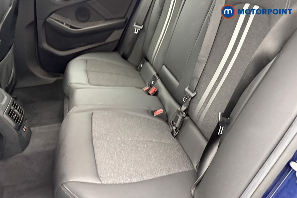 BMW 2 Series Sport Manual Petrol Saloon - Stock Number (1566338) - 22nd supplementary image