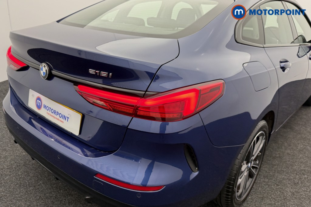 BMW 2 Series Sport Manual Petrol Saloon - Stock Number (1566338) - 25th supplementary image